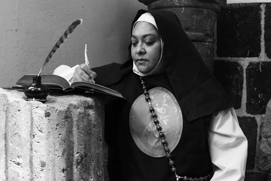 Malintzin (La Malinche): Übersetzerin und Mutter der Conquista – Kostenloses Stock Foto zu abgeschiedenheit, betrachtung, …
