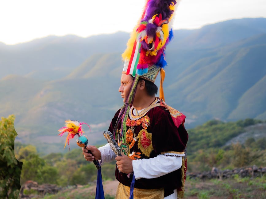 Señora de Cao: Erste Moche-Herrscherin Perus in El Brujo – Eine lebhafte traditionelle Tänzerin in Oaxaca, Mexiko, mit far…