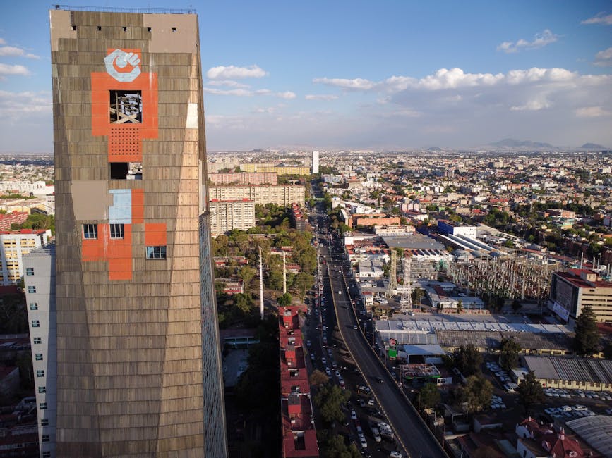 Tlatelolco: Zwillingsstadt Tenochtitláns und ihr Erbe – Kostenloses Stock Foto zu architektur, autobahn, draußen