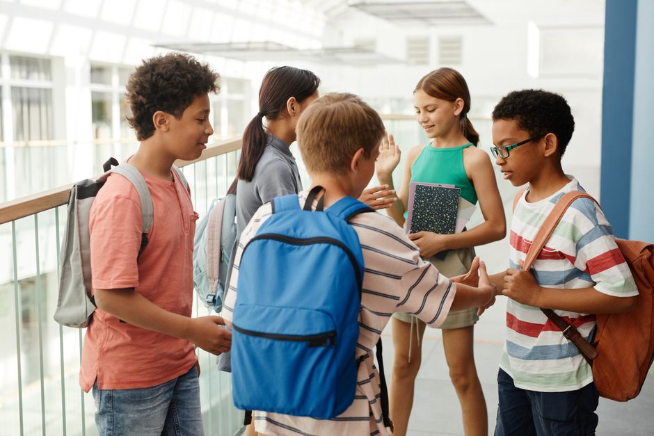 Sprachnester: Immersions-Vorschulen retten indigene Sprachen – IAE-Bonn Magazin Sprachnester: Immersions-Vorschulen retten indigene Sprachen