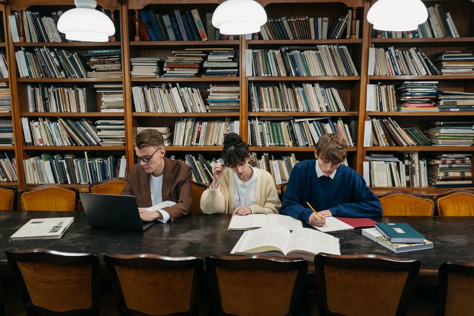 Altamerikanistik Studium: Wo und wie Sie in Deutschland studieren – Kostenloses Stock Foto zu akademisch, akademische ress…