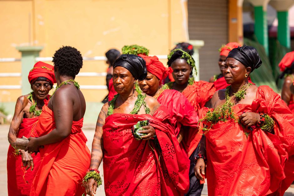 Kuarup: Das Xingu-Trauerfest und seine Bedeutung – Kostenloses Stock Foto zu afrikanische kleidung, afrikanische kultur, a…