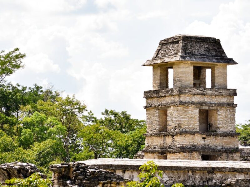 K'inich Janaab' Pakal: Der Königsgrab von Palenque – Kostenloses Stock Foto zu alt, alte strukturen, alte welt