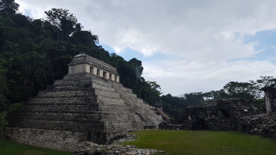 Lacandonen: Letzte Waldmaya in Chiapas – Geschichte und Gegenwart – Eine Unglaubliche Pyramide, Mexiko