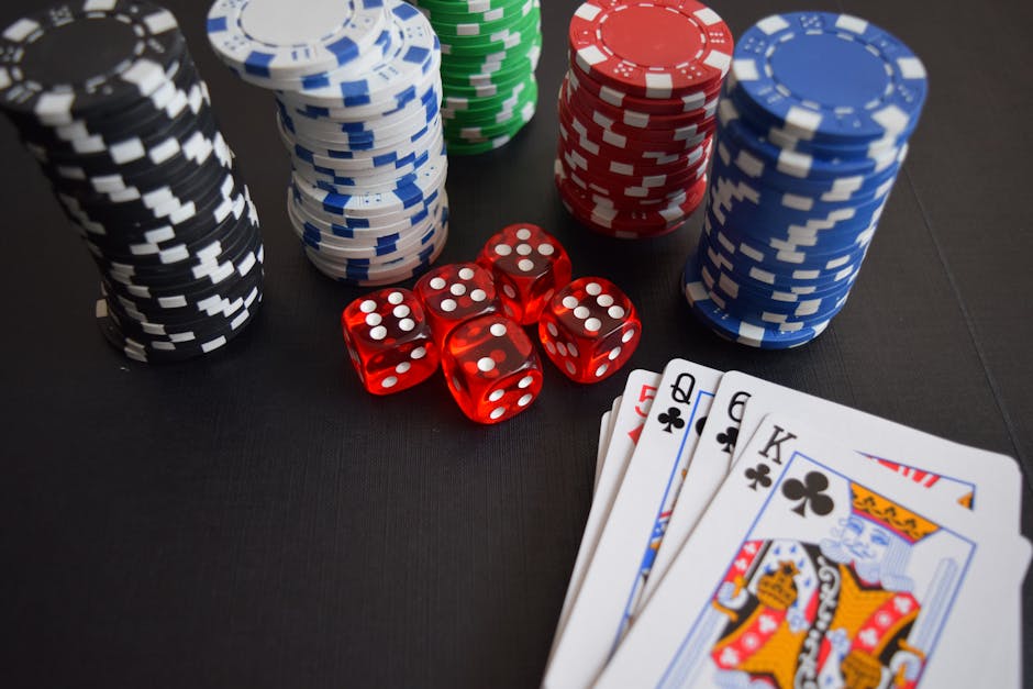 Maya Ballspiel: Pok-Ta-Pok – Sport, Ritual und Religion – Spielkarten Und Pokerchips Und Würfel