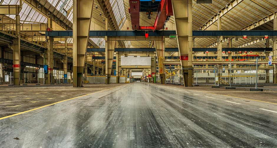 Olmeken Kolossalköpfe: Werkstatt, Transport & Bedeutung – Graues Betongebäude Interieur]
