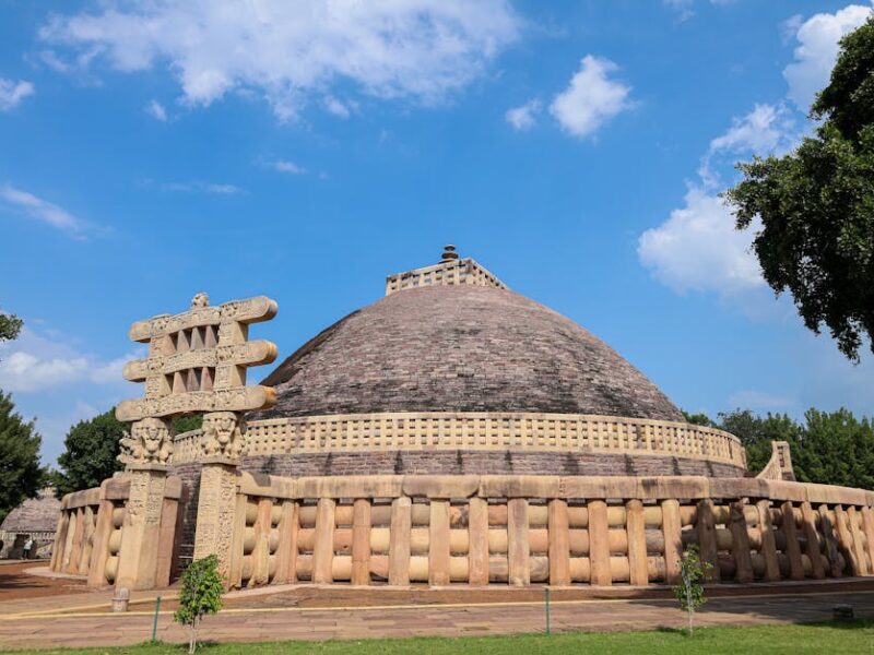 Poverty Point: 3.500 v. Chr. — älter als Hopewell und Adena – Erkunden Sie die historische Große Stupa von Sanchi, ein UNE…