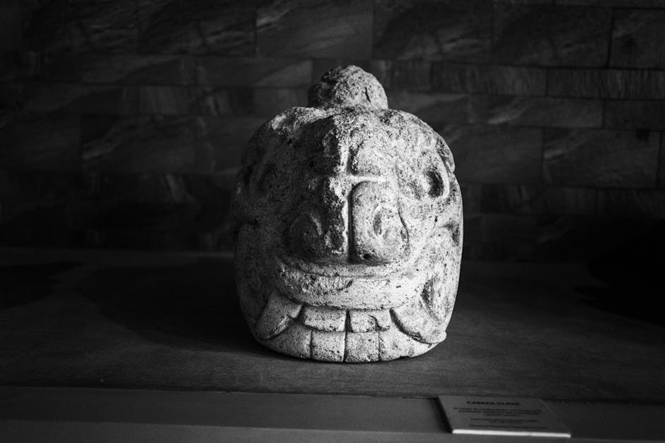 Tezcatlipoca: Der rauchende Spiegel und seine Bedeutung – Kostenloses Stock Foto zu altes peru, ancash, andean