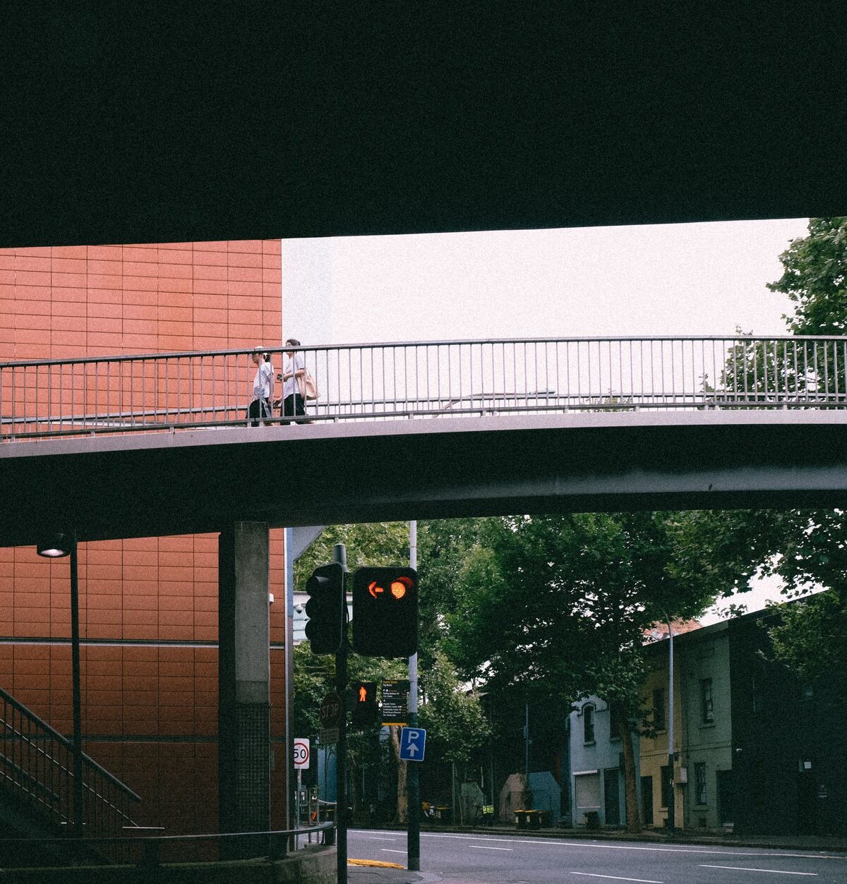 Tommy Orange: 'There There' und die urbane indigene Identität