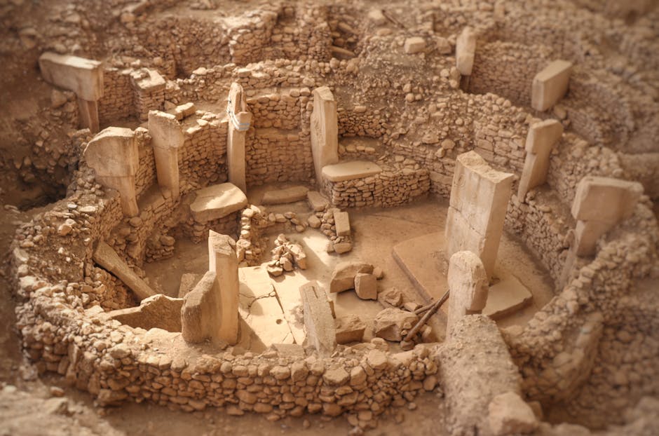 Multispektral Archaeo: Verborgene Strukturen aus dem All erkennen – Erkunden Sie die antiken Ruinen von Göbekli Tepe, eine…