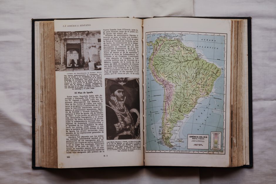 Prescott: Conquering Mexico – Ein Klassiker der Historiografie – Kostenloses Stock Foto zu akademisch, analytisch, antike