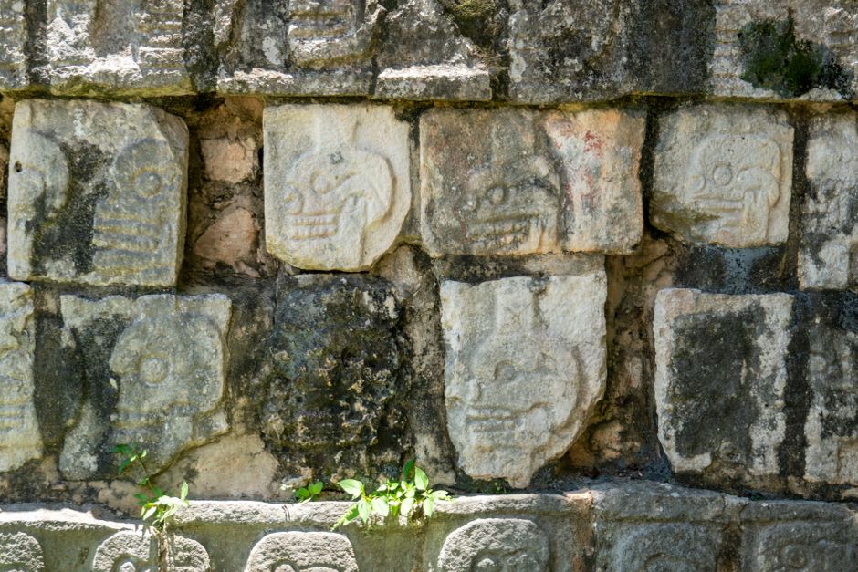 Yuri Knorosov: Der Mann, der die Maya-Schrift entschlüsselte – Kostenloses Stock Foto zu alt, alte zivilisation, antike kunst