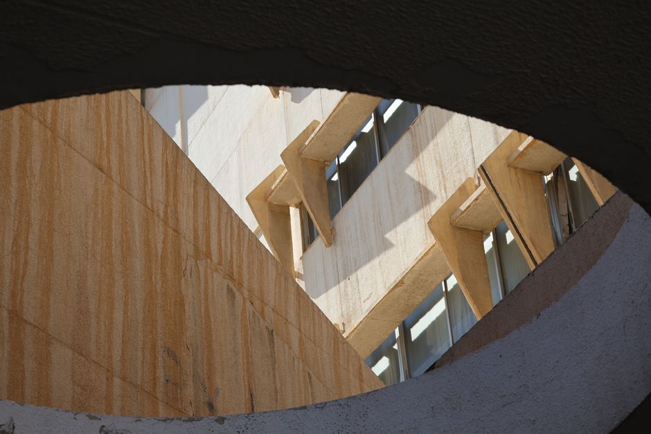 Amalia Mesa-Bains: Chicana-Installationen und Ofrendas