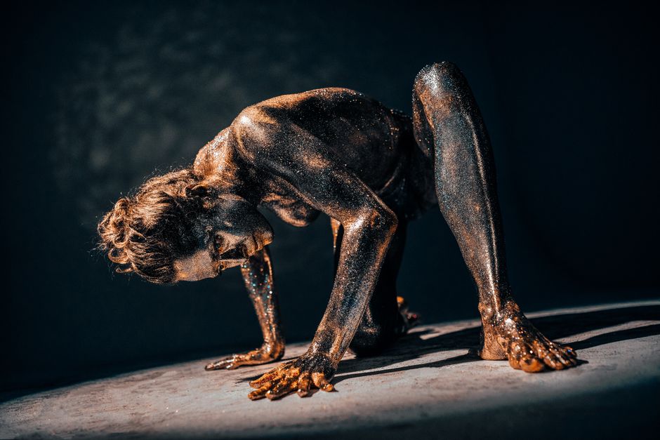 Body Painting Amazon: Genipa und Urucu als Sprache der Haut – IAE-Bonn Magazin Body Painting Amazon: Genipa und Urucu als Sprache der Haut