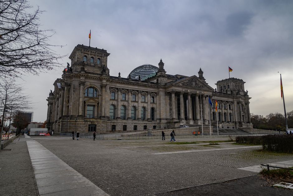DGSKA: Deutsche Gesellschaft für Sozial- und Kulturanthropologie – IAE-Bonn Magazin DGSKA: Deutsche Gesellschaft für Sozial- und Kulturanthropologie