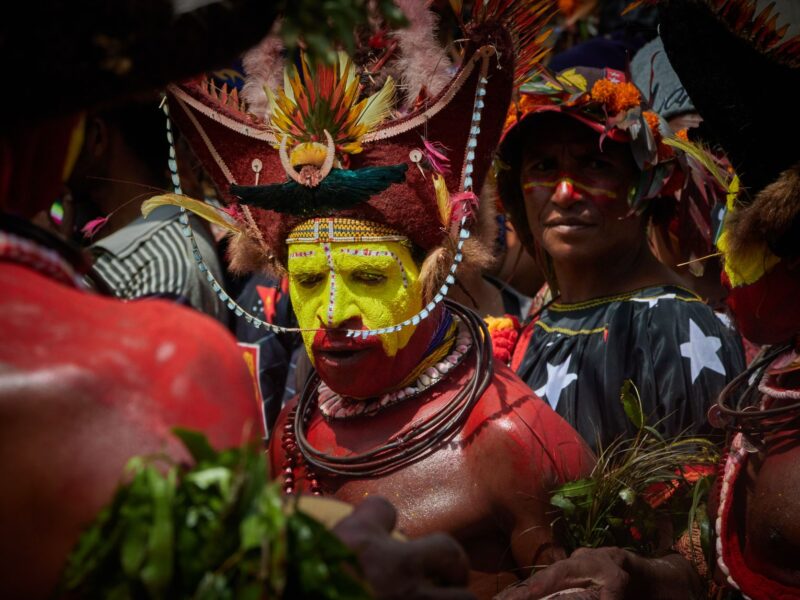 Kayapó Rituale: Initiationsfeste und die Bedeutung des Körpers