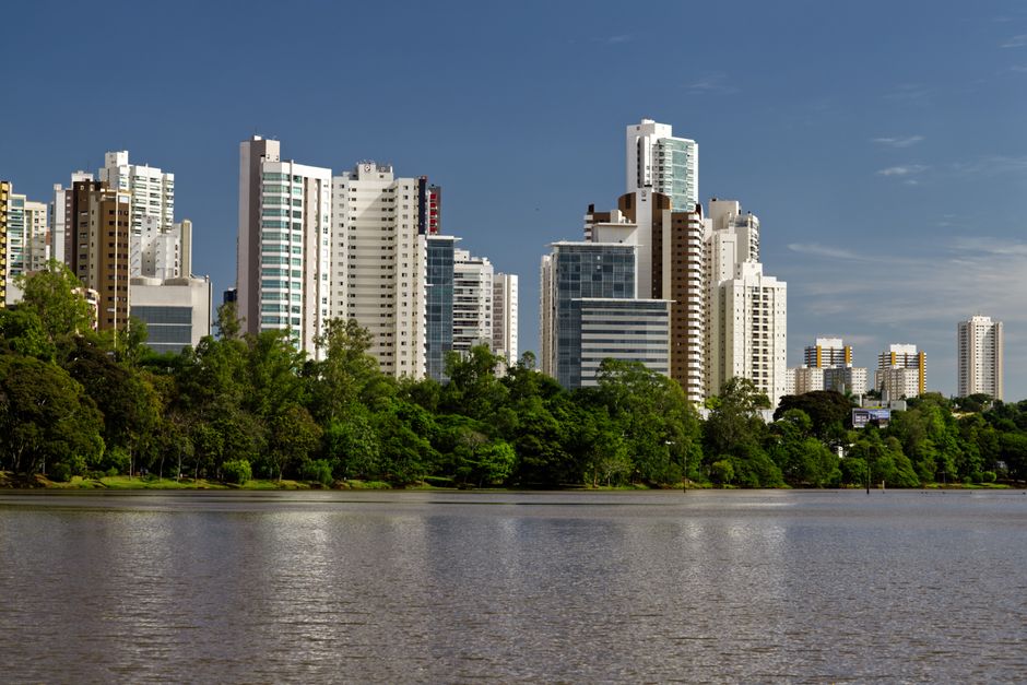 Suruí: Amazonas-CO2-Pioniere und Waldschützer