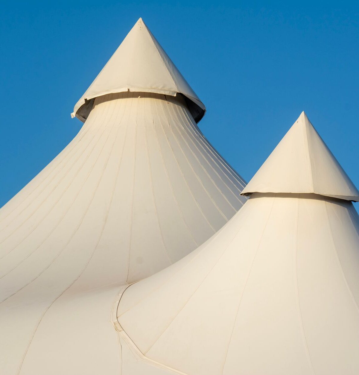 Tipi: Die traditionelle Wohnform der Plains-Völker Nordamerikas