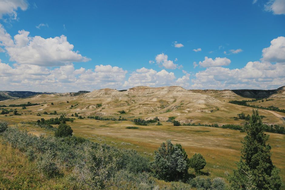 Plains Kulturen: Lebensweise, Geschichte und Völker der Great Plains – Erkunden Sie die sanften Hügellandschaften des Theo…